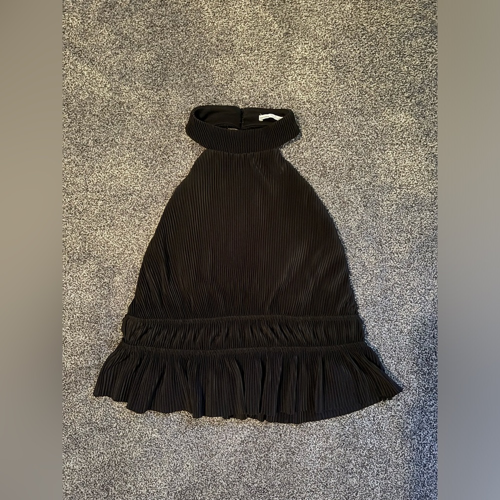 Bershka tie back halter top size Large black top!